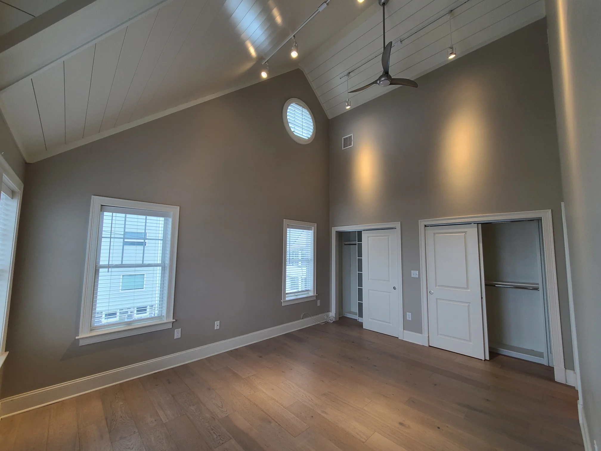 176 Winthrop Shore Dr, Winthrop