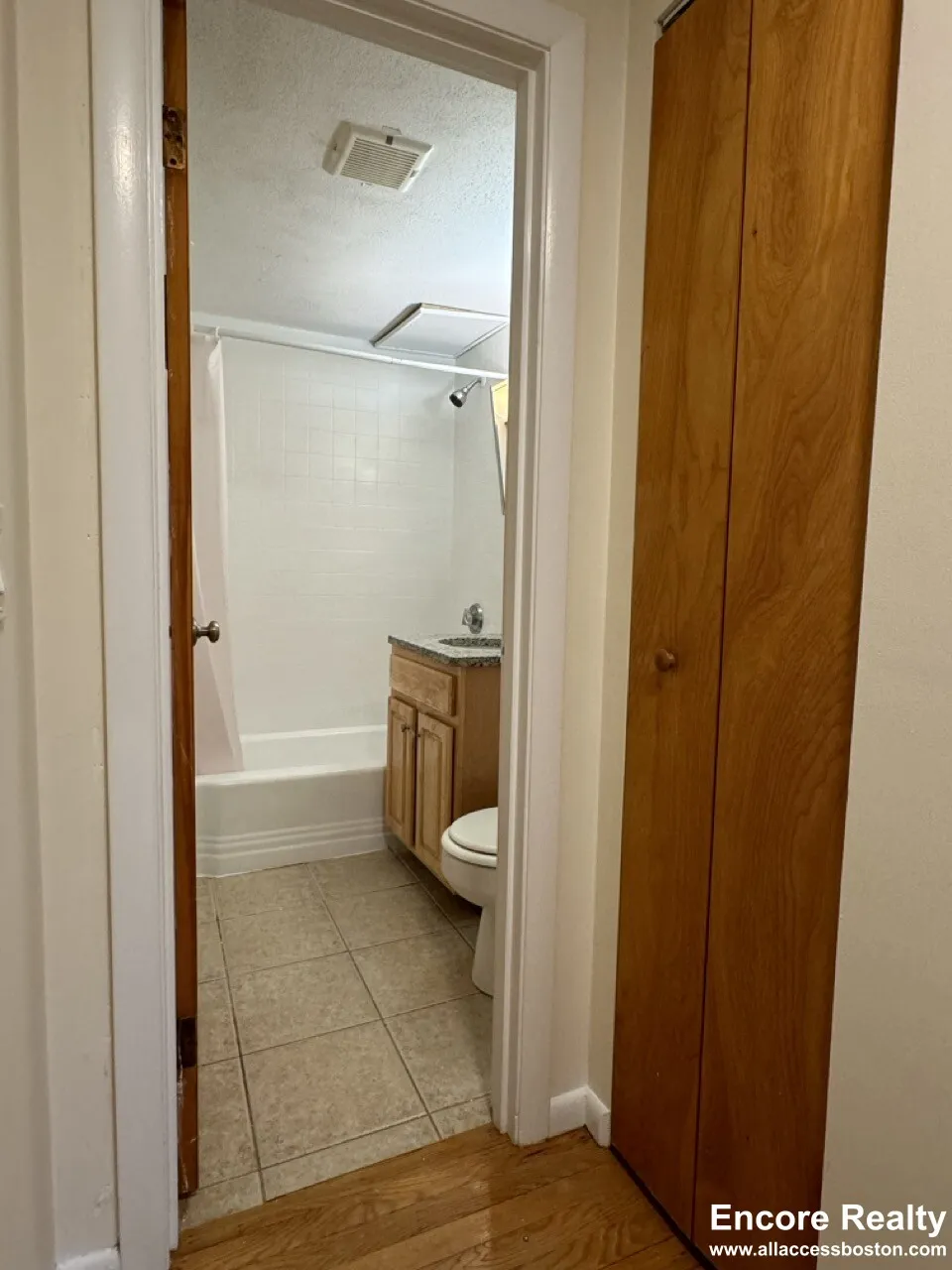 110 Babcock St, North Brookline