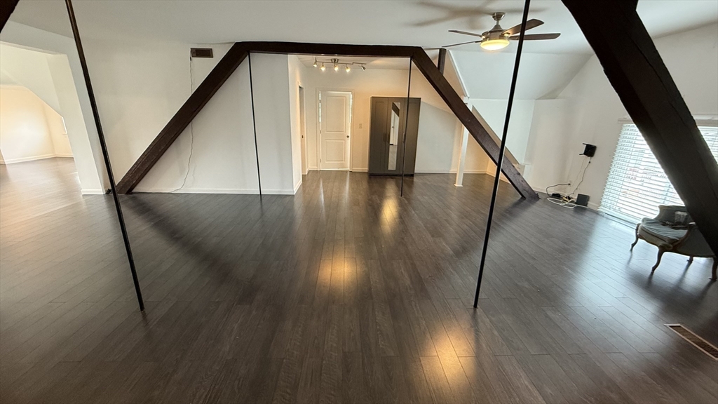 181 S Main St, Attleboro