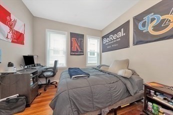 97 Hillside St, Mission Hill