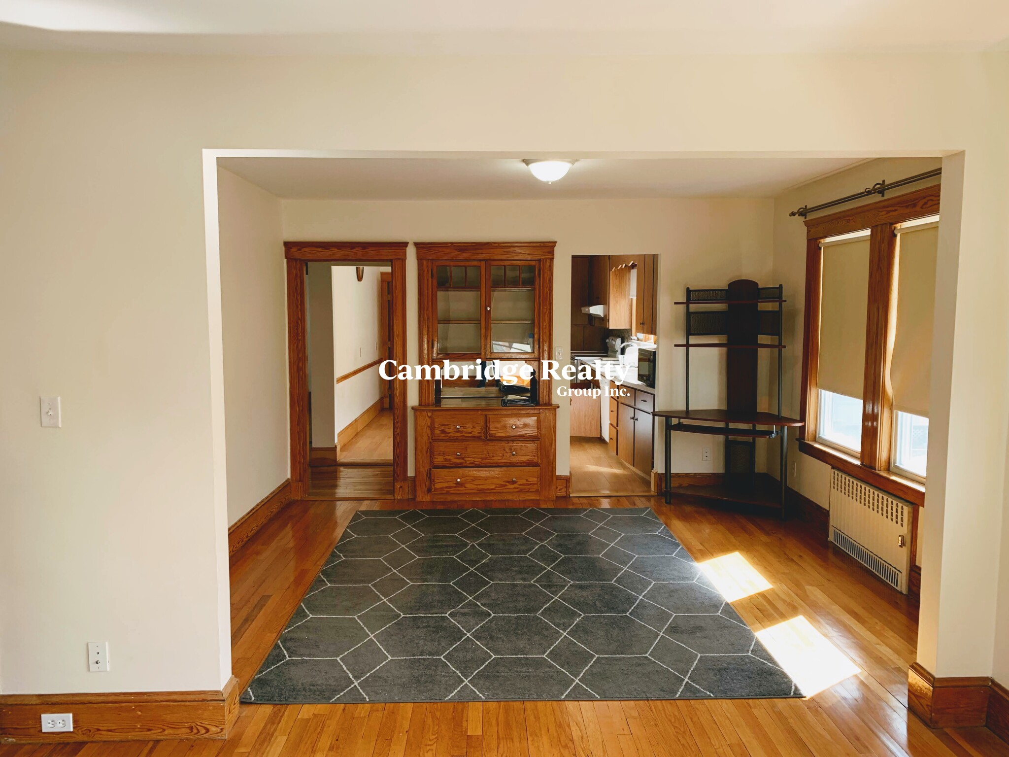 19 Adams St, Arlington