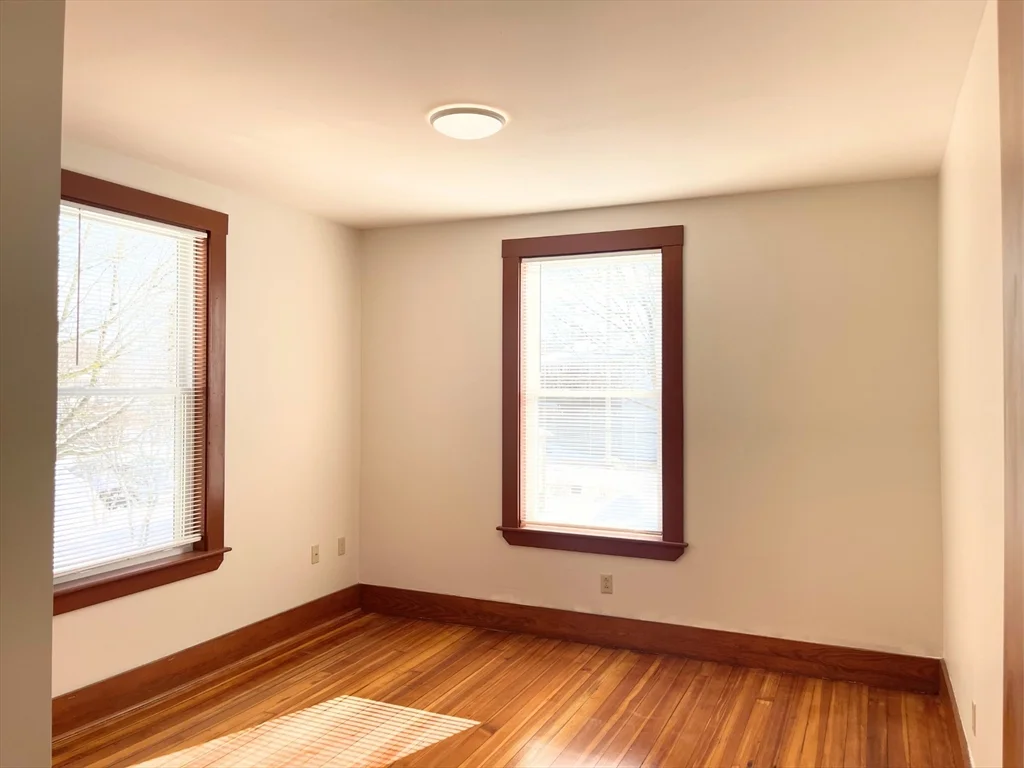 25 Bennett St, Beverly