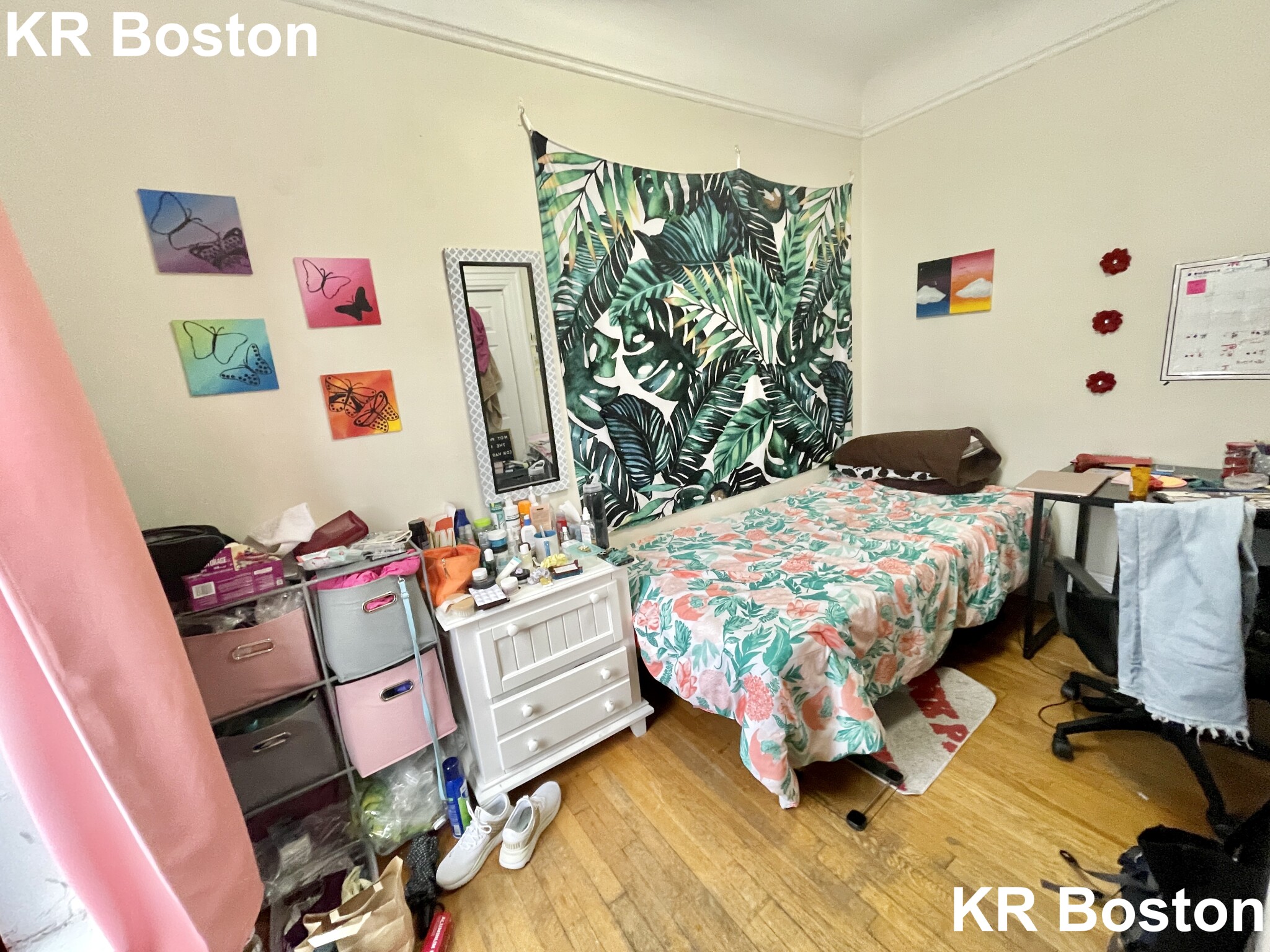 3 bed, 1 bath apartment for rent at 48 Babcock St Unit 3, Coolidge Corner — photo 1 of 3