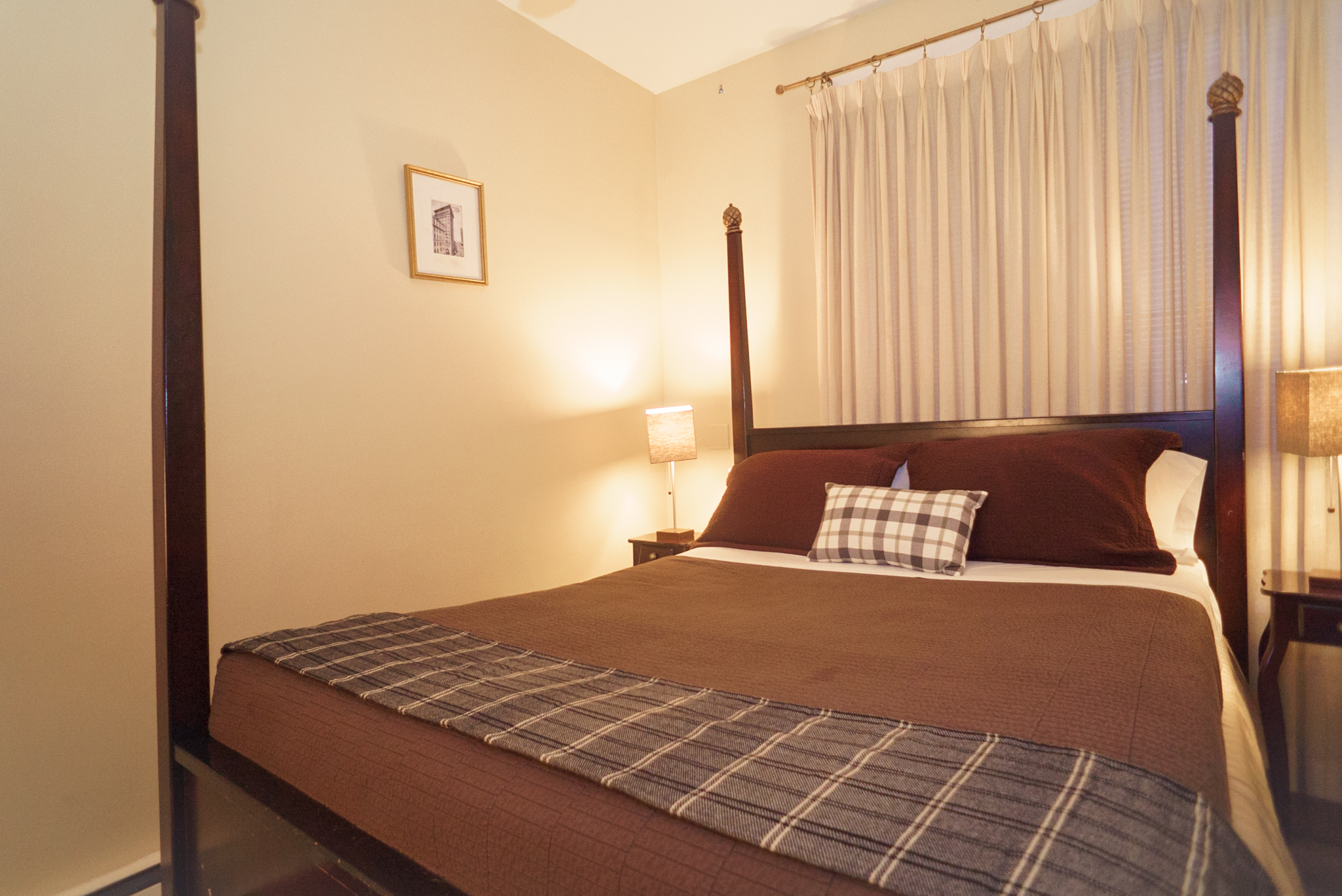 48 Hereford St, Back Bay