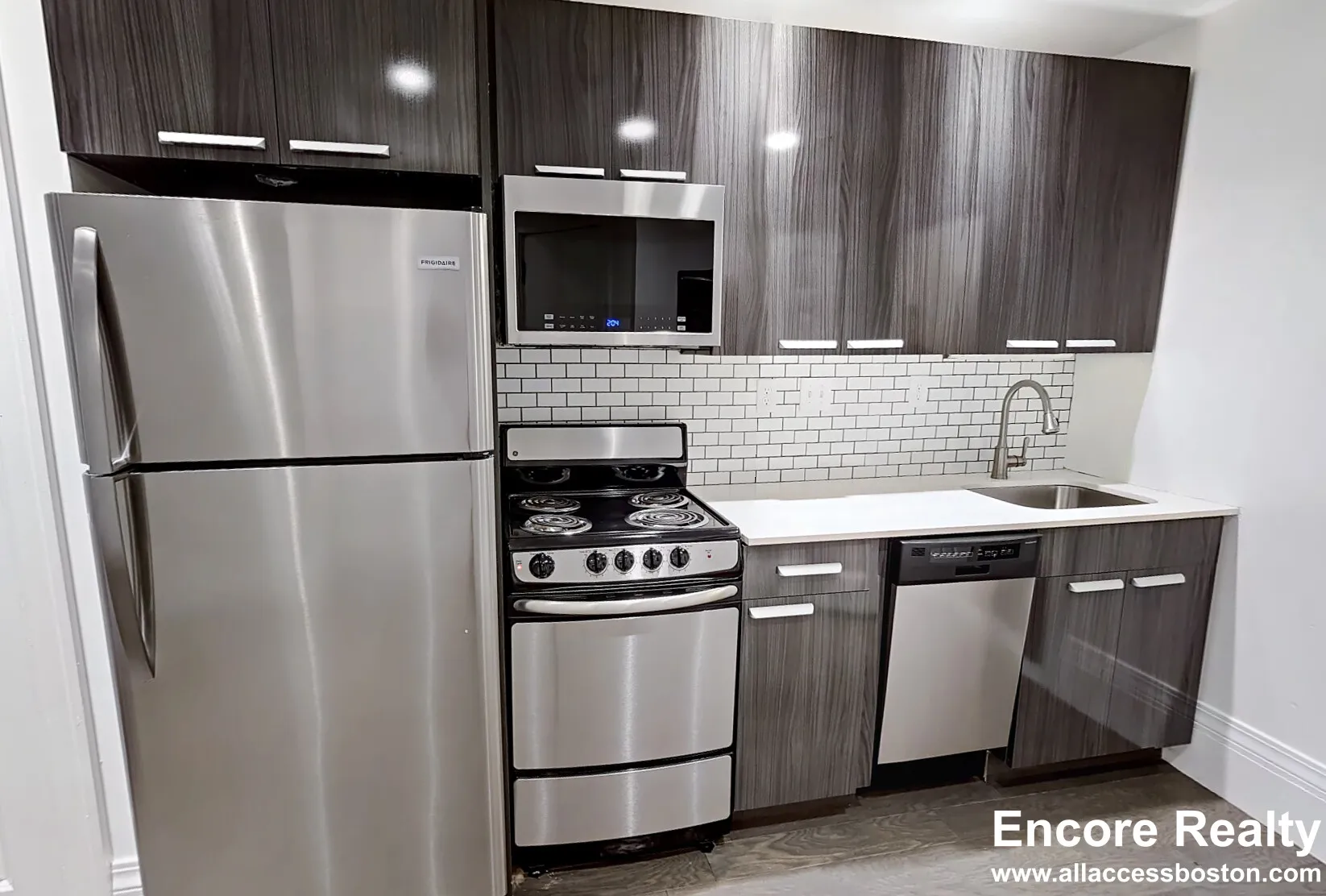 270 Newbury St, Back Bay