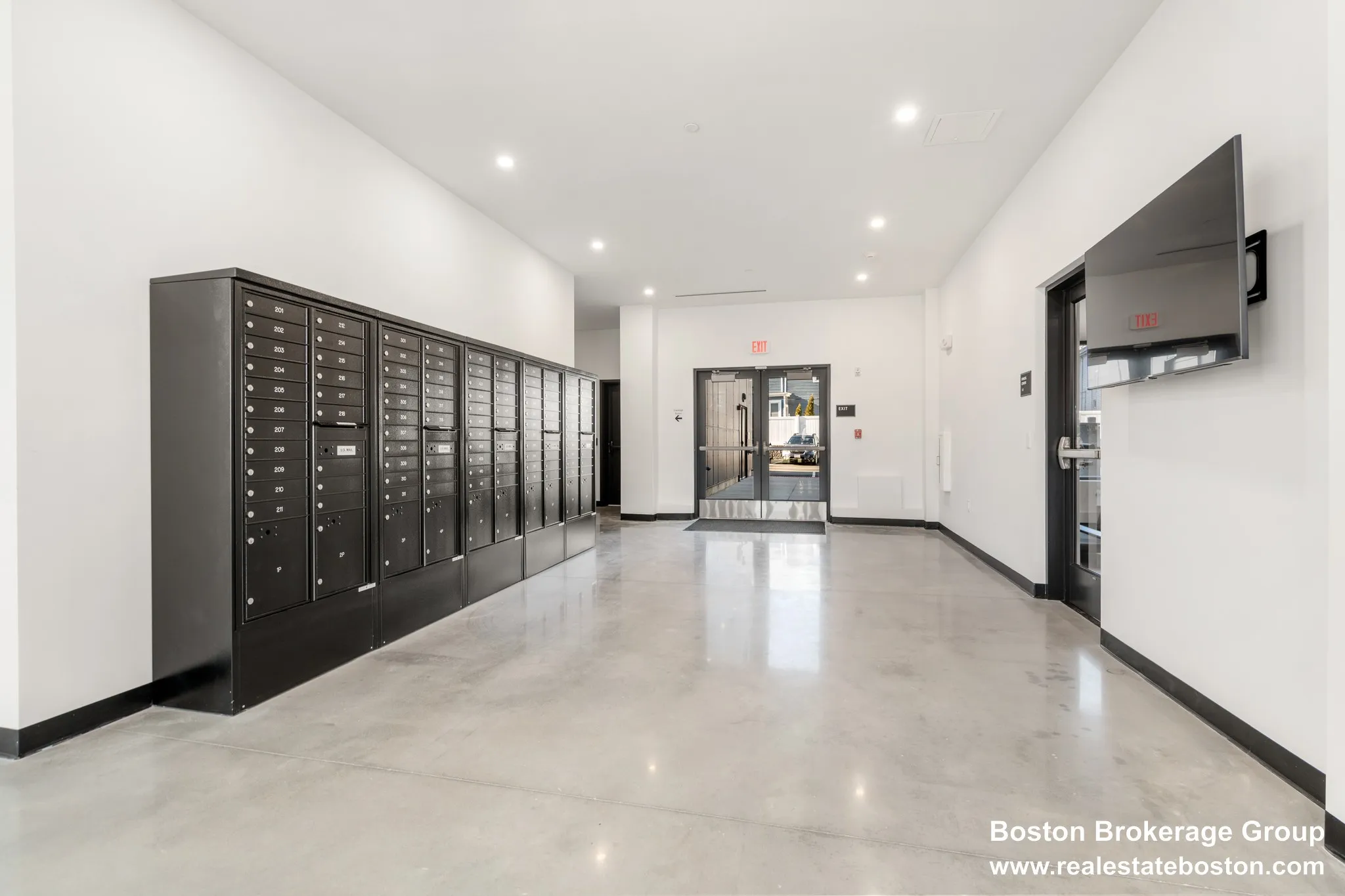 600 Broadway, Everett