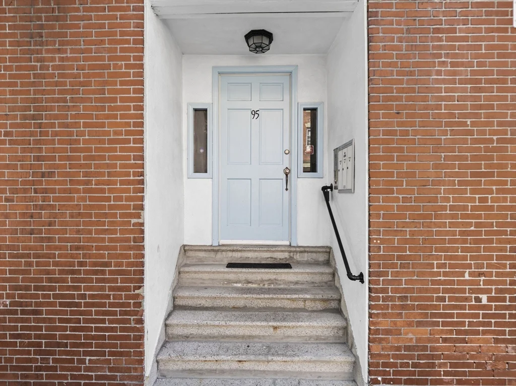 95 Florida St, Dorchester