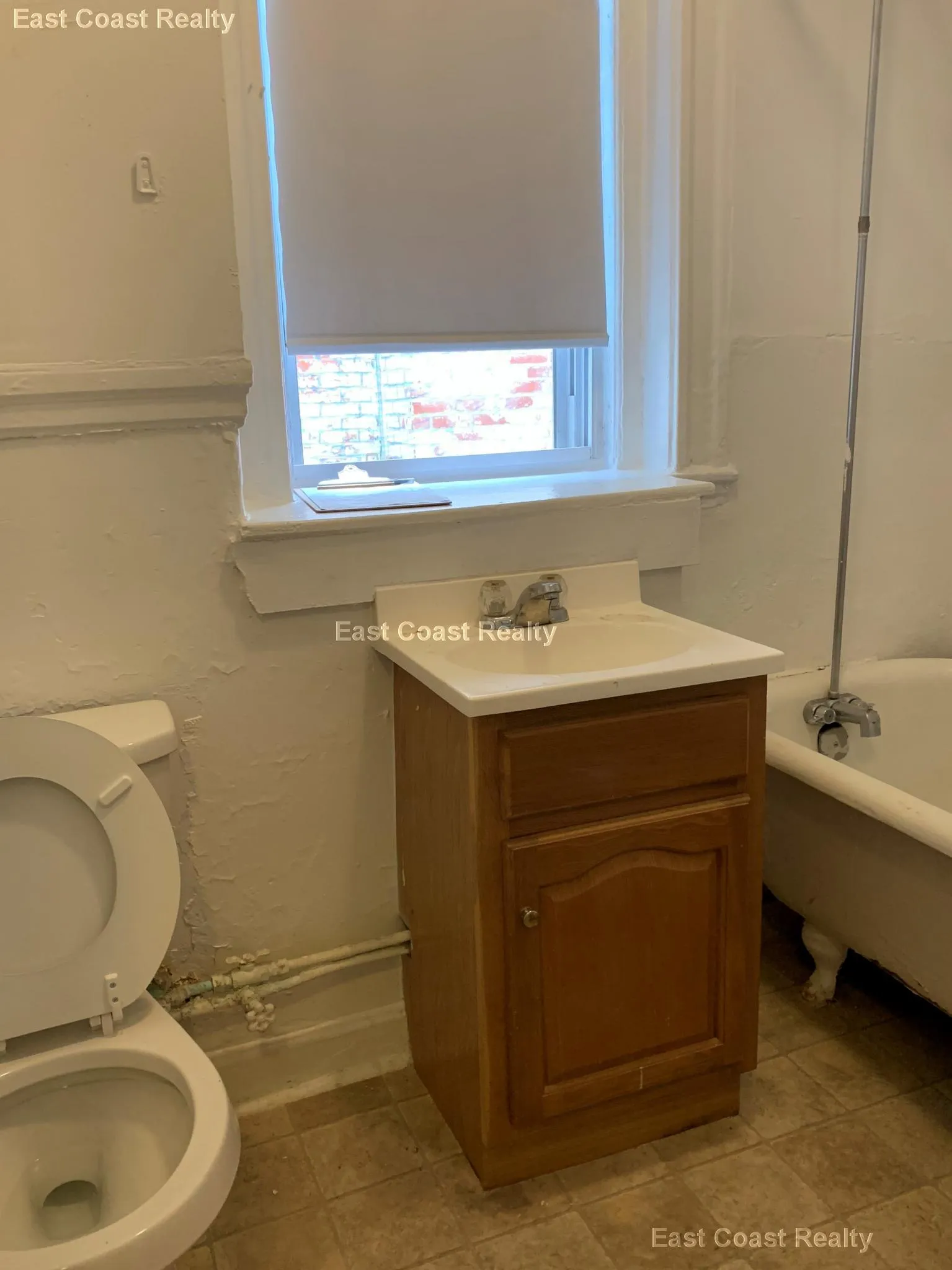 7 Mount Hood Rd, Brighton