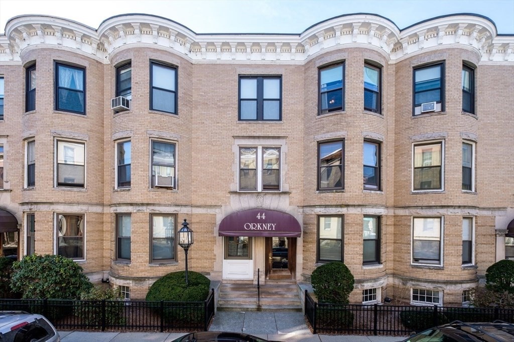 44 Orkney Rd, Brighton