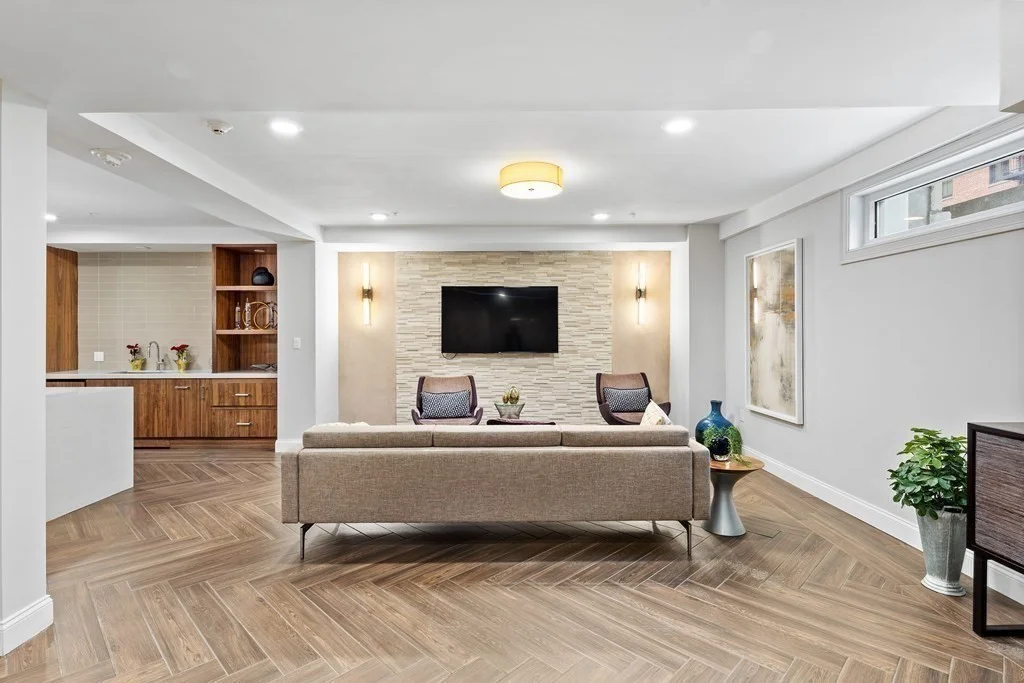 771 Harrison Ave, South End