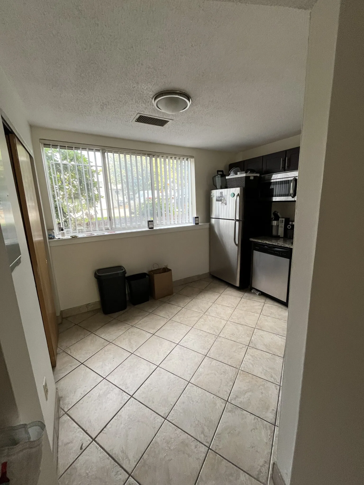 144 North Beacon St, Oak Square