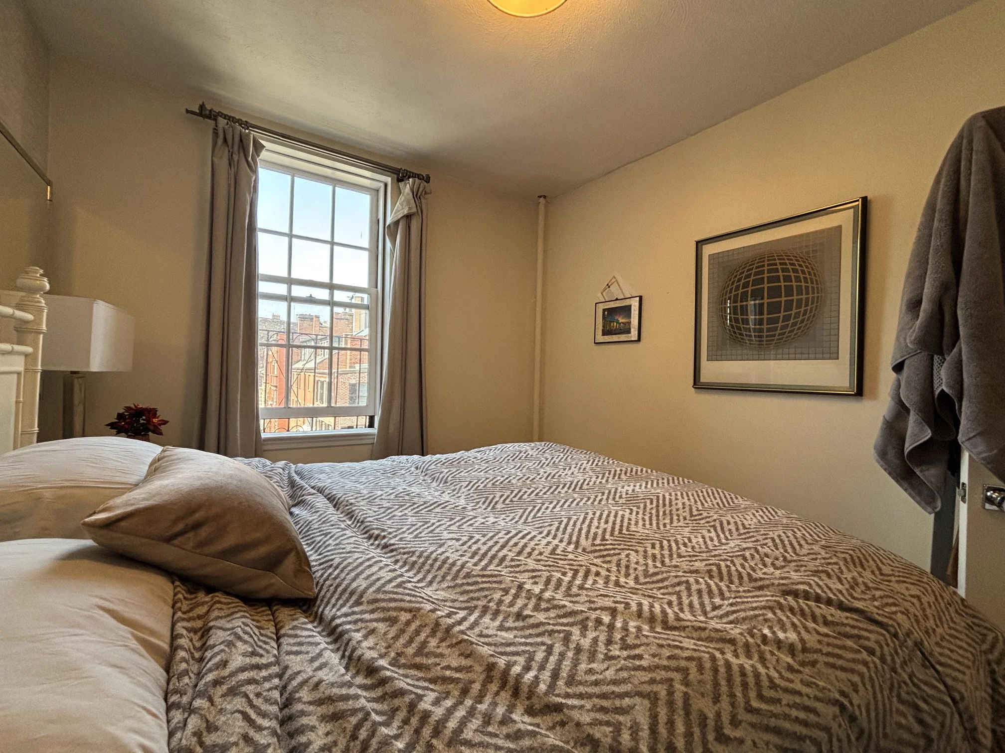15 Joy St, Beacon Hill