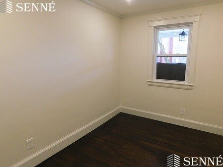 2 Bowdoin St, Neighborhood Nine