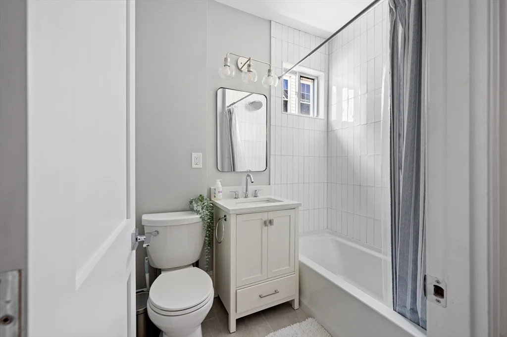 56-58 Carruth St, Dorchester