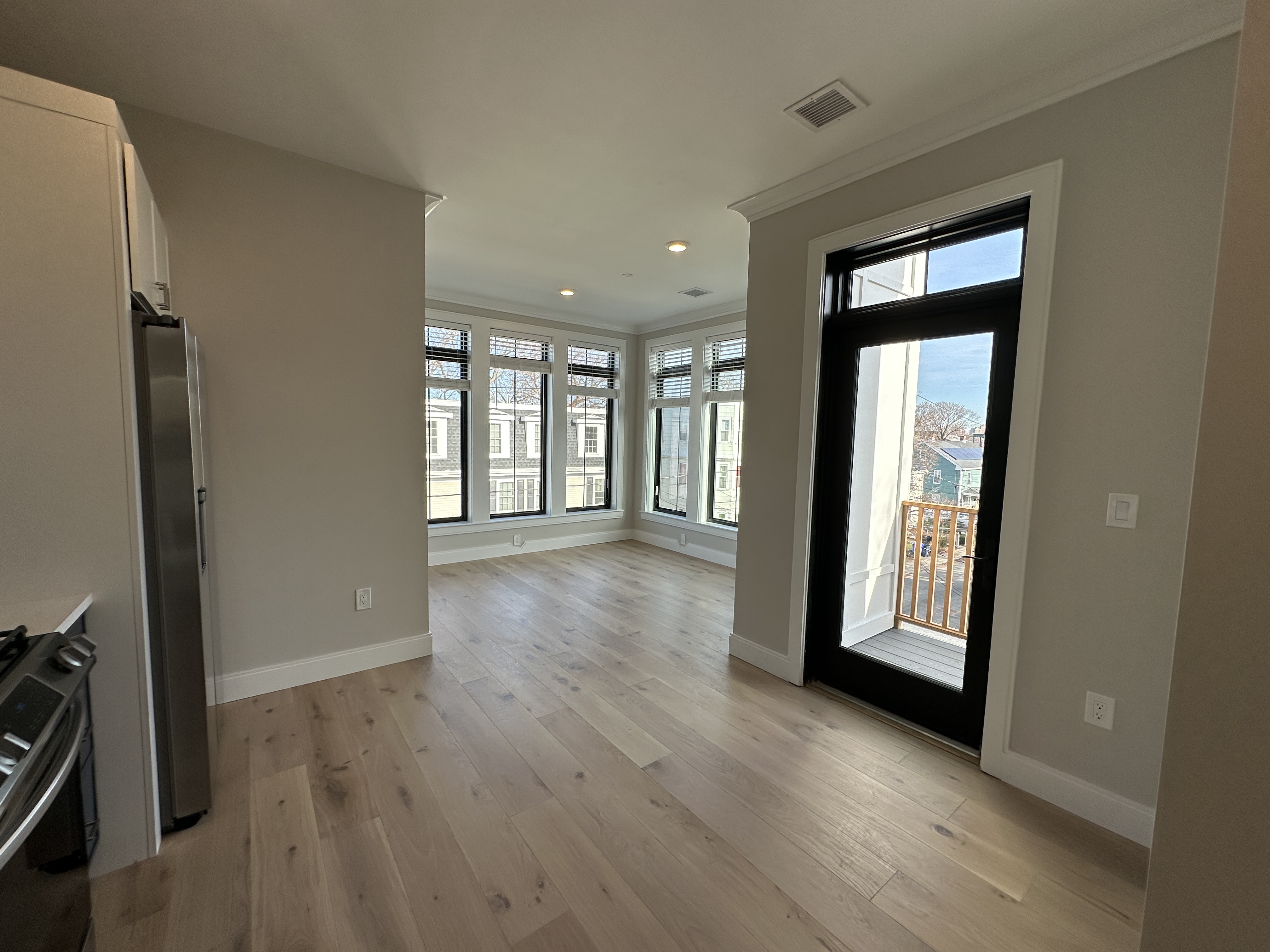 157 Everett St, Allston