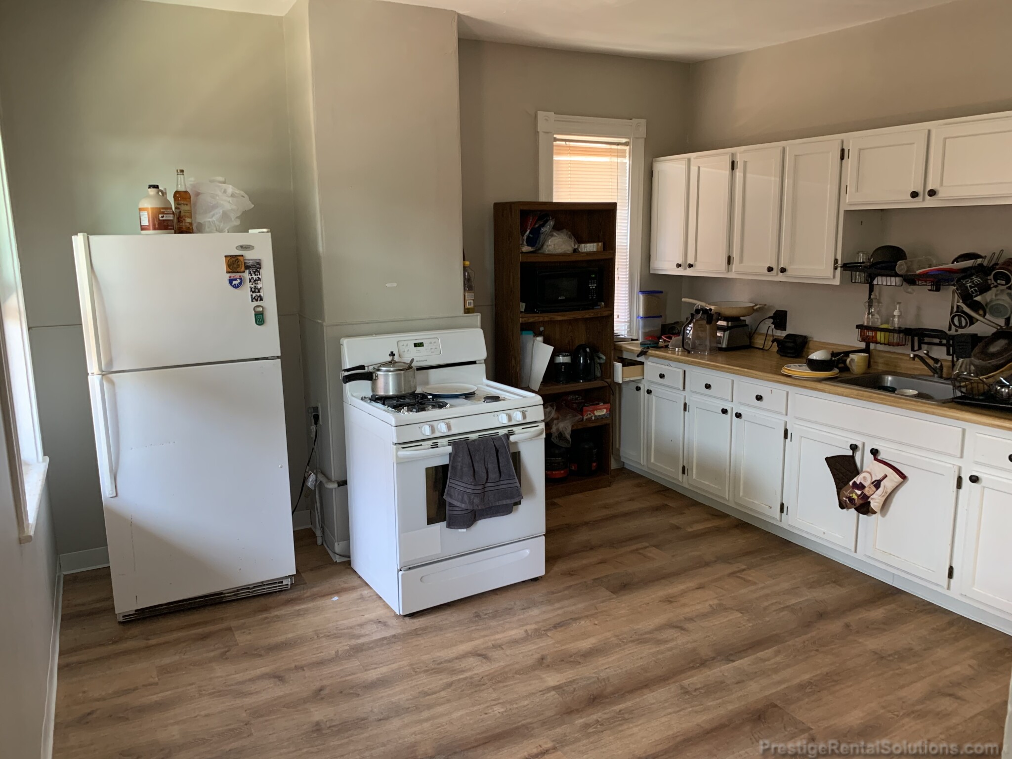 348 Faneuil St, Oak Square