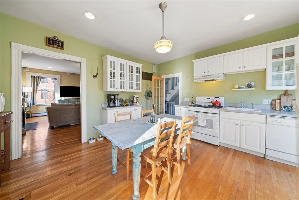 468 Shawmut Ave, South End