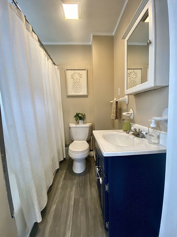 264 Newton St, Waltham