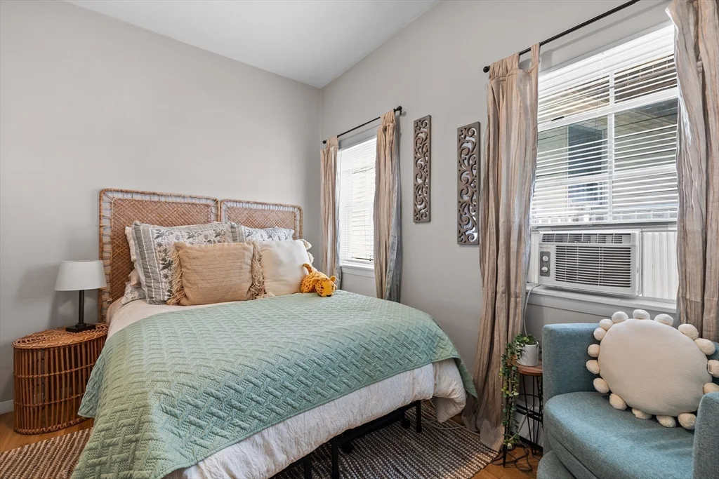 34 Edison Green, Dorchester