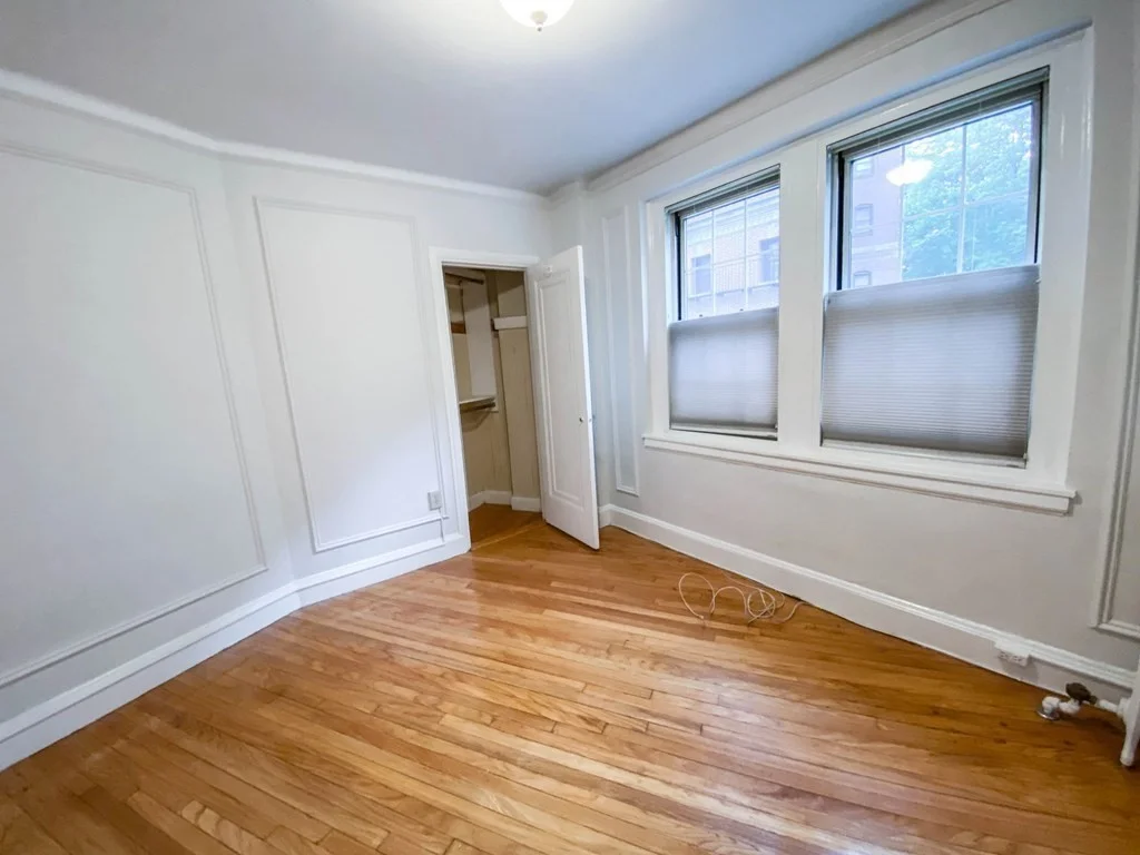 1454 Beacon St, Corey Hill