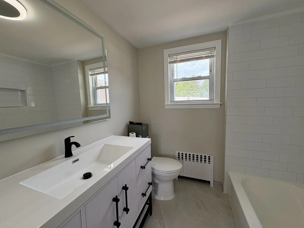 1318 Salem St, Malden