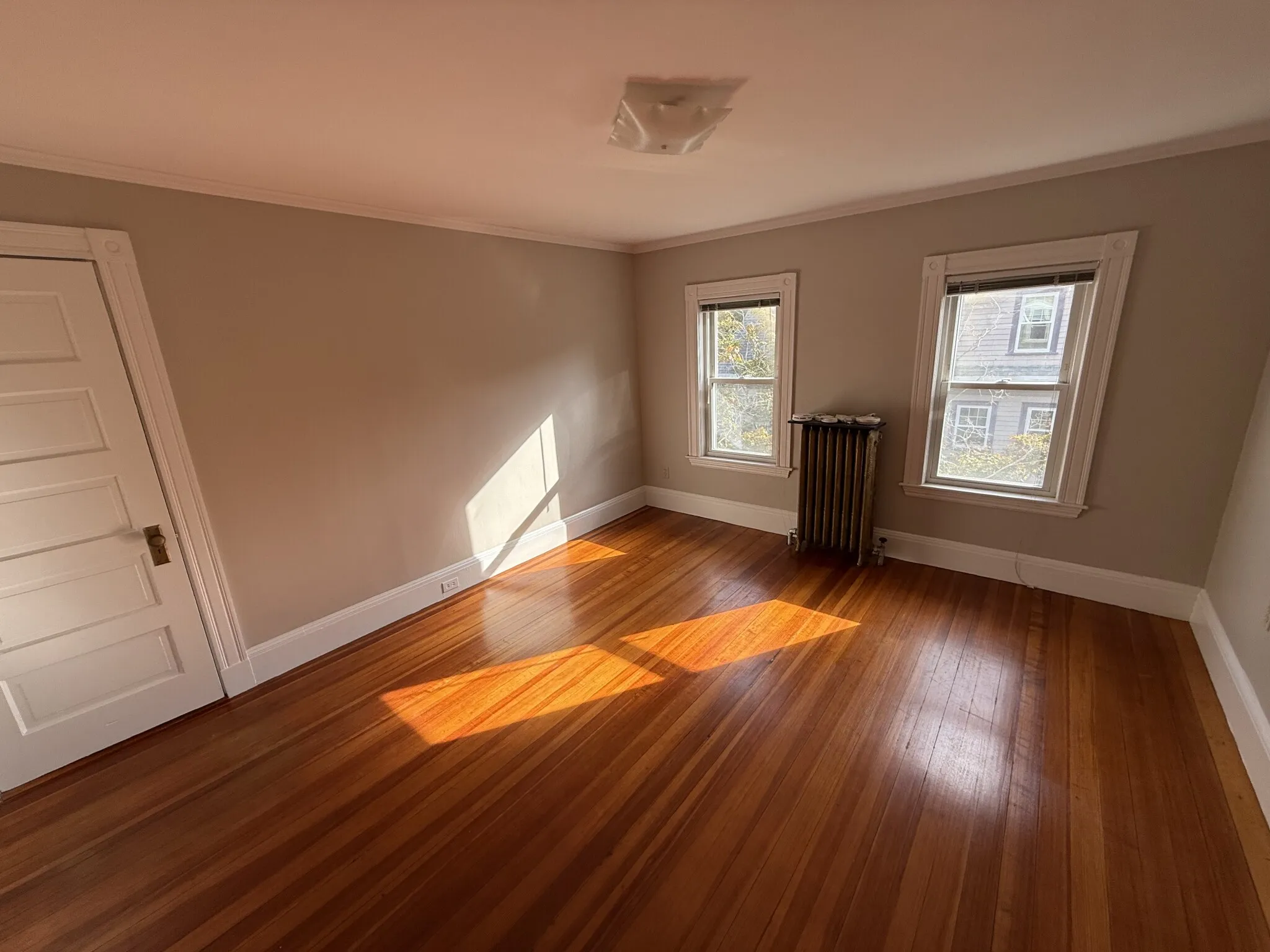 262 Lake Ave, Newton Highlands