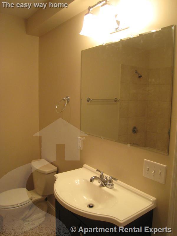 614 Main St, Magoun Square