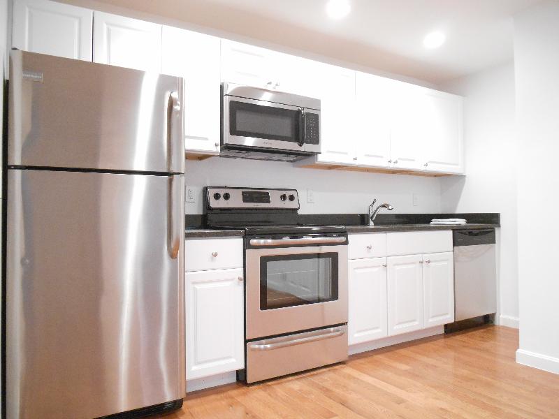 82 Brainerd Rd, Allston