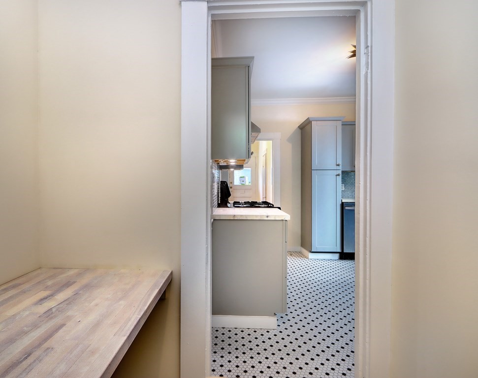 2 bed, 1 bath apartment for rent at 5 Stanford Ter Unit 1, Porter Square — photo 11 of 20