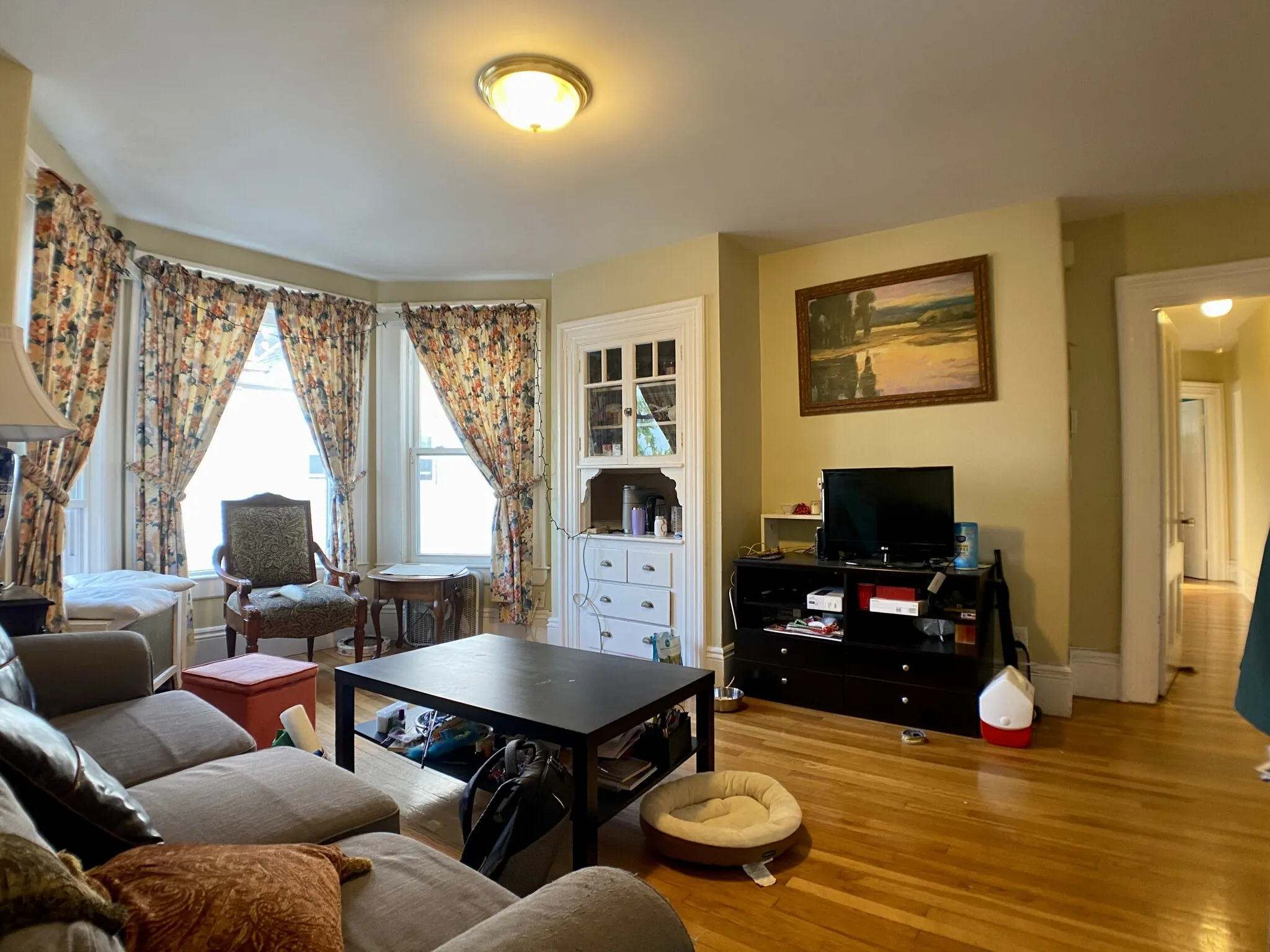 271 Highland Ave, Powder House Square