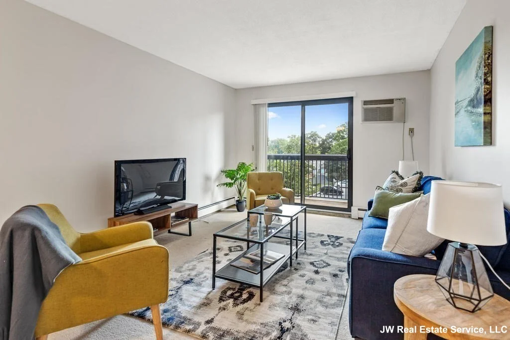 164 Galen St, Watertown