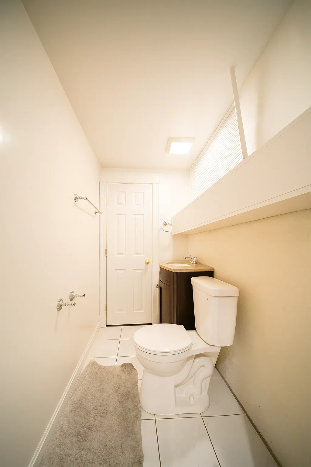 8 Sawyer Ter, Allston