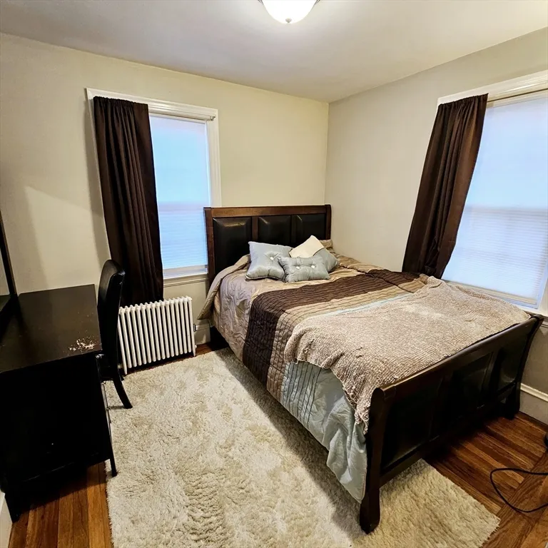 184 Canton St, East Side