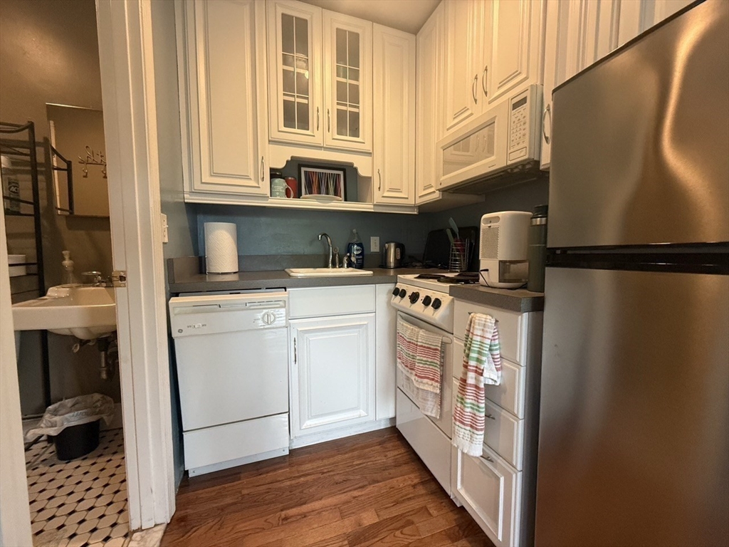 20 Concord Sq, South End