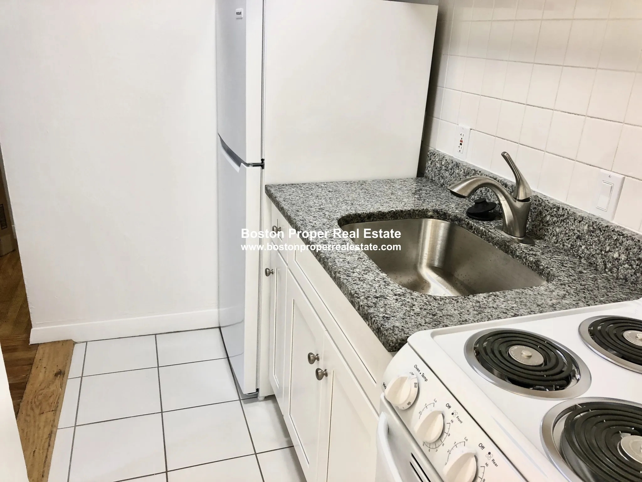 49 Gloucester St, Back Bay