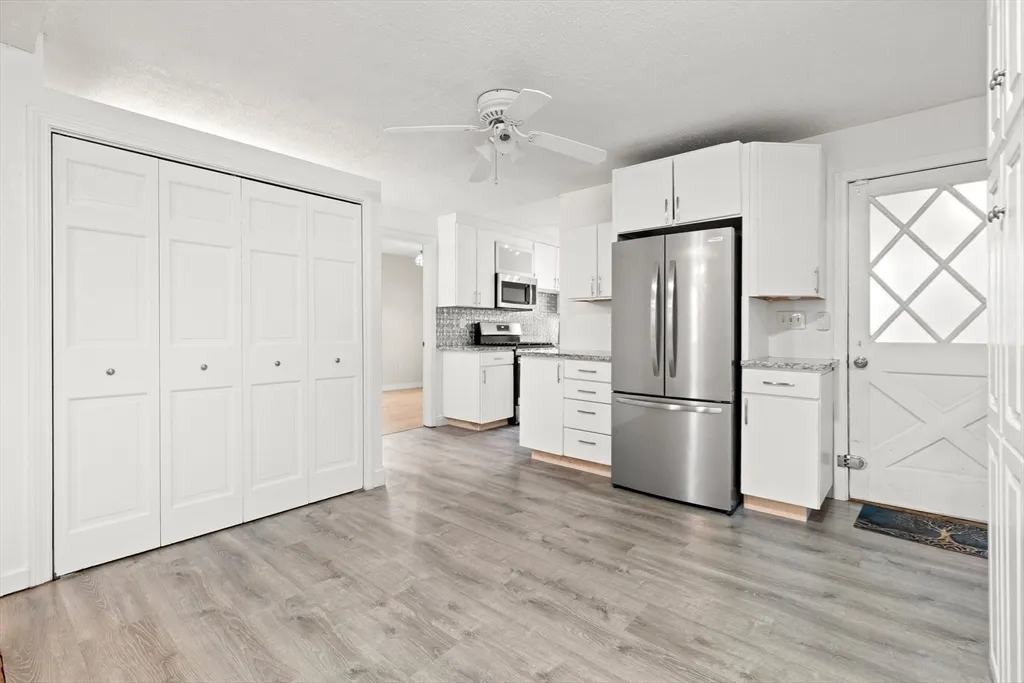 147 Nahant Rd, Nahant