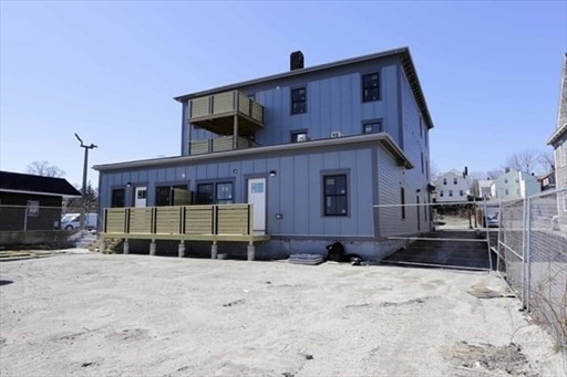 1504 Purchase, Center