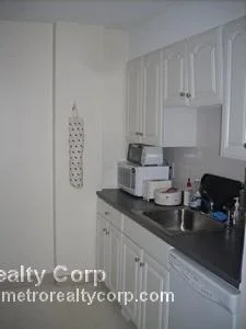 70 Centre St, Coolidge Corner
