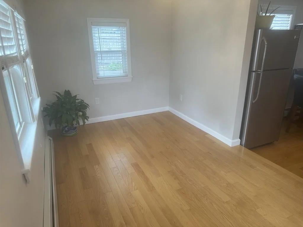 54 Lennox Ave, Nahant