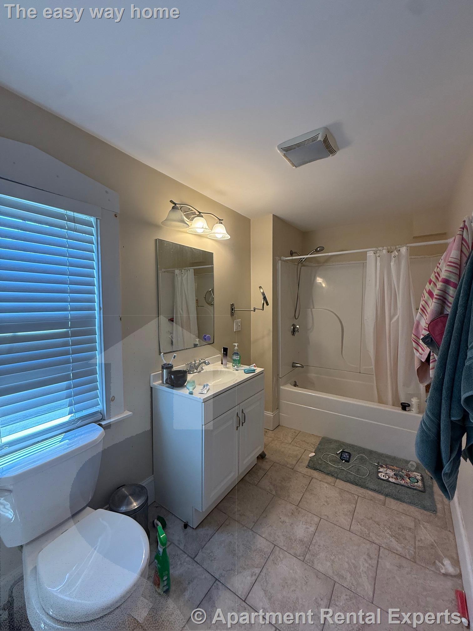 20 Bellevue St, Tufts