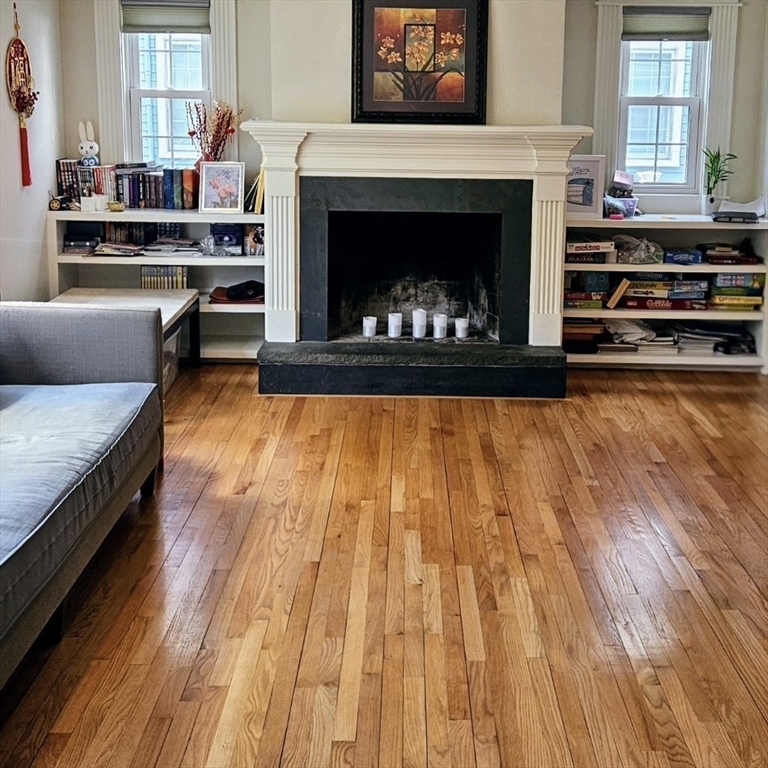 126 Waverley St, Belmont