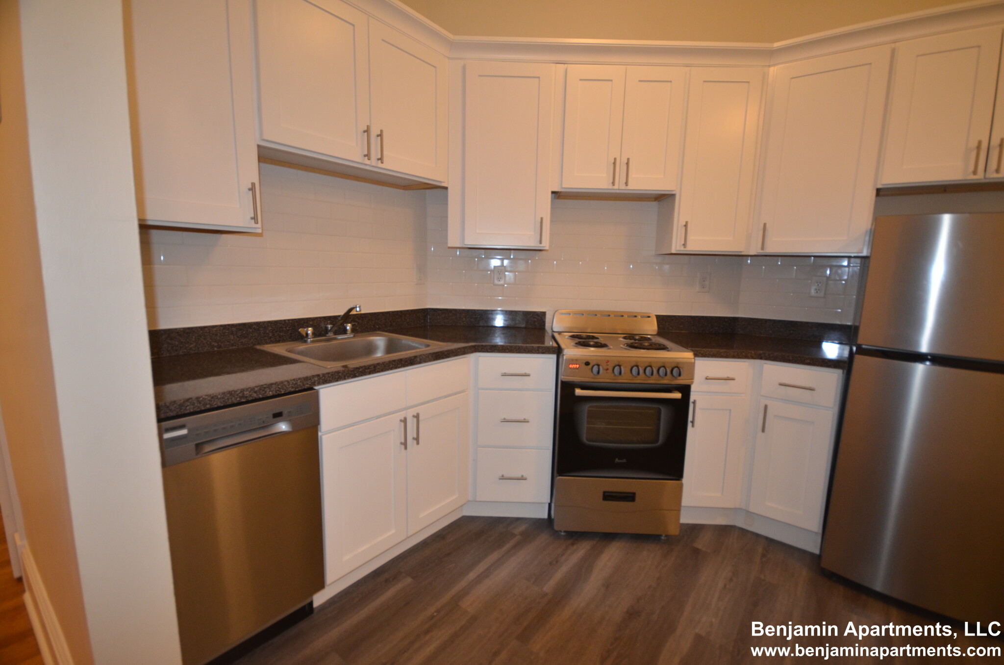 1595 Beacon St, Brookline