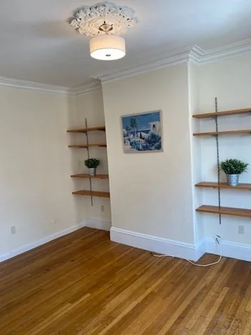 145 Arlington St, Back Bay