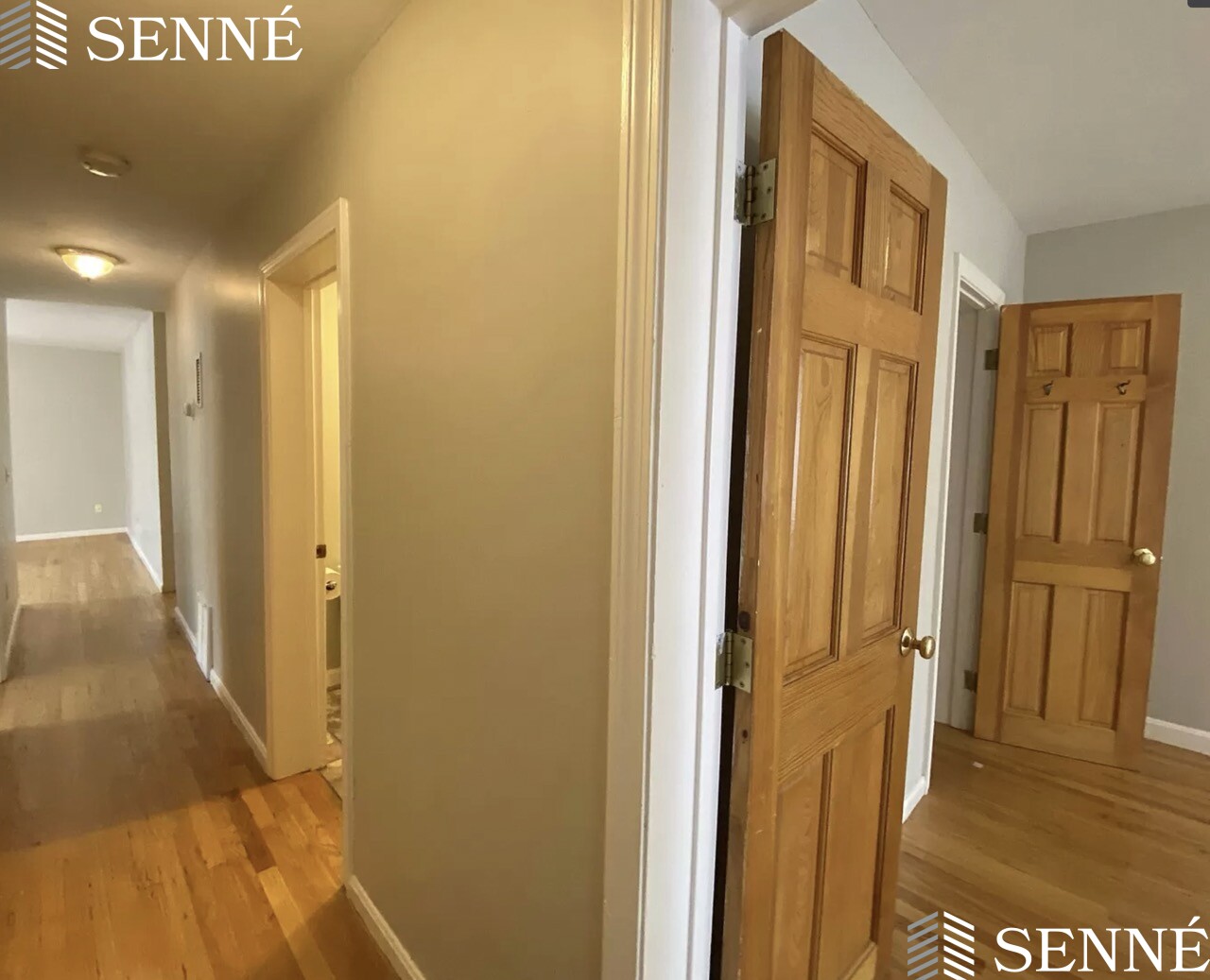 344 Putnam Ave, Riverside