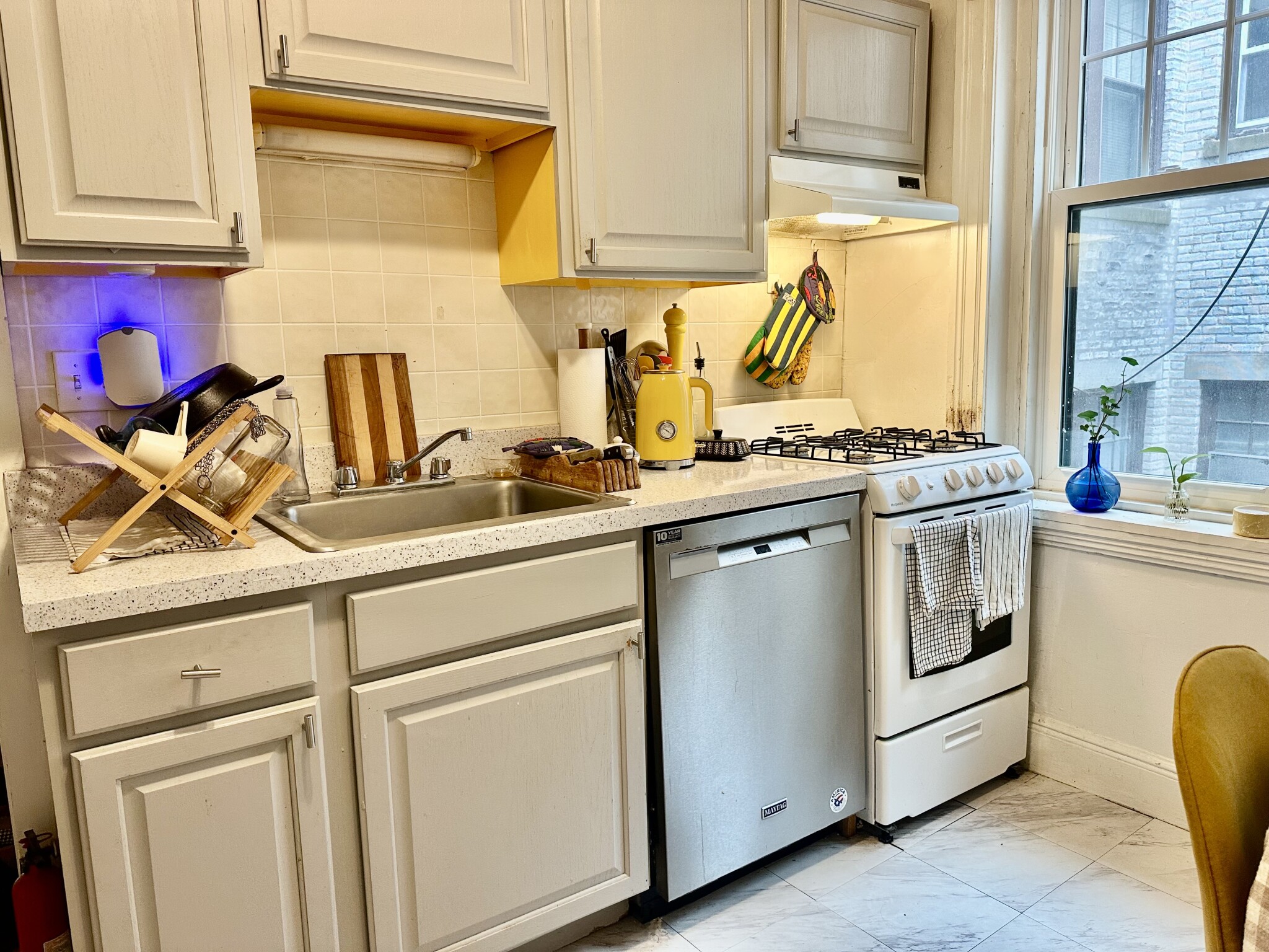 25A Mount Hood Rd, Brighton