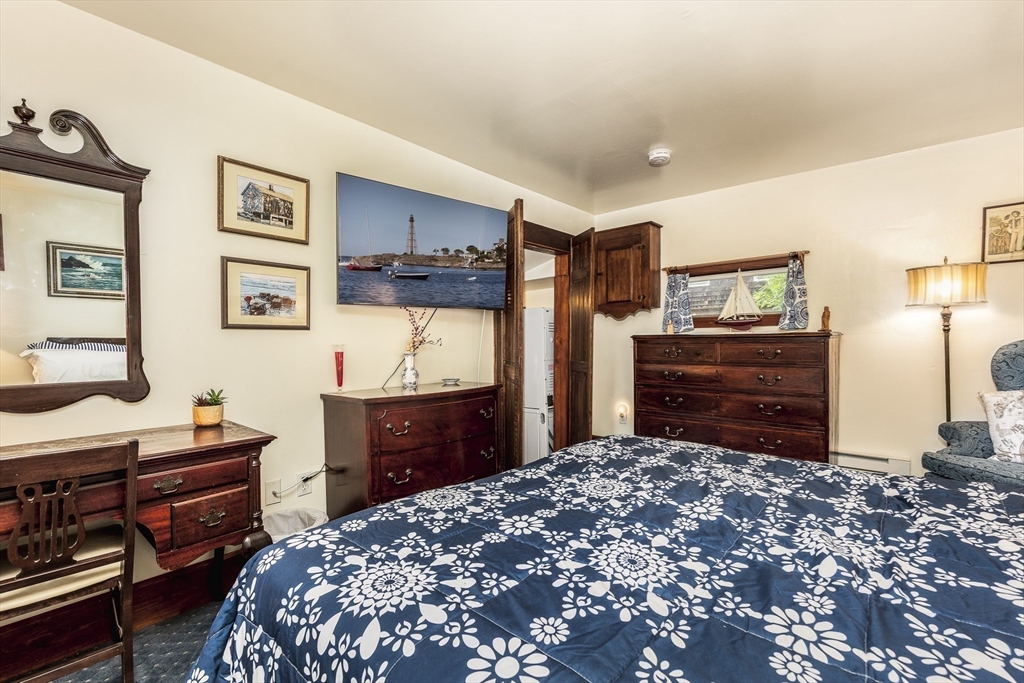 50 Rowland St, Marblehead