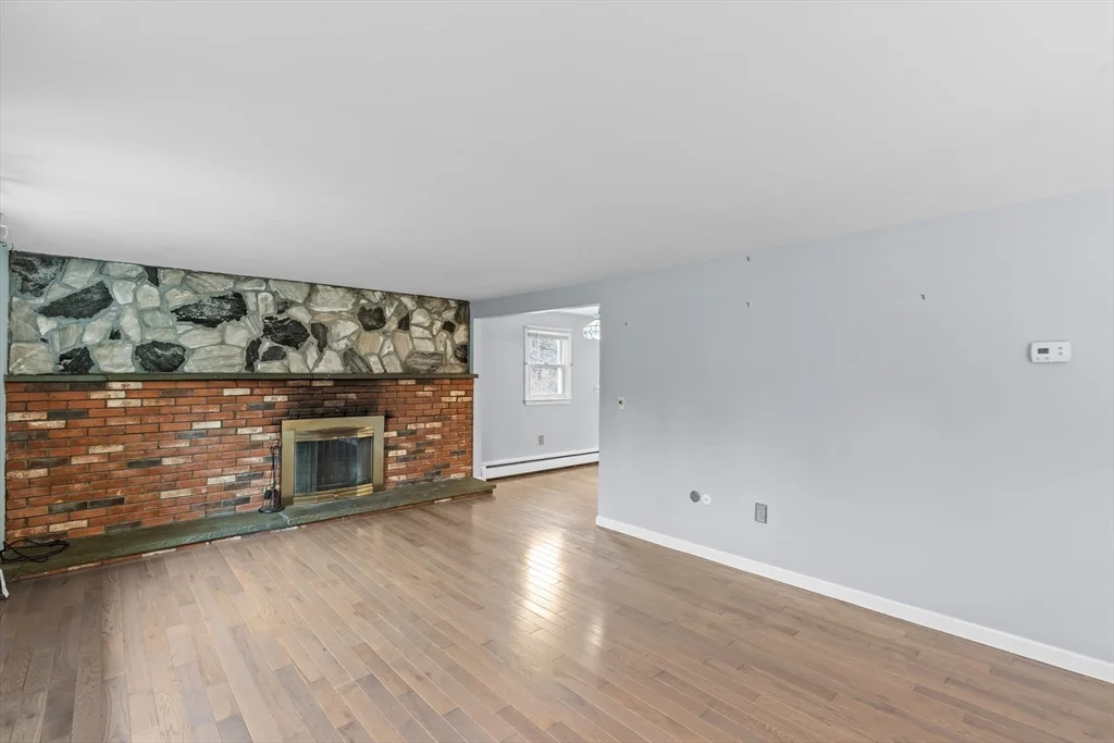 323 Flagg St, Bridgewater