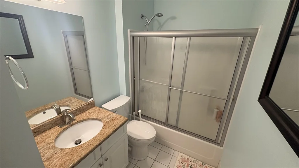 72 Ashland, Malden