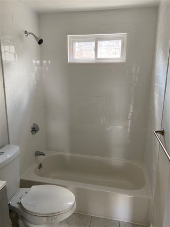 10 Bateman St, Roslindale