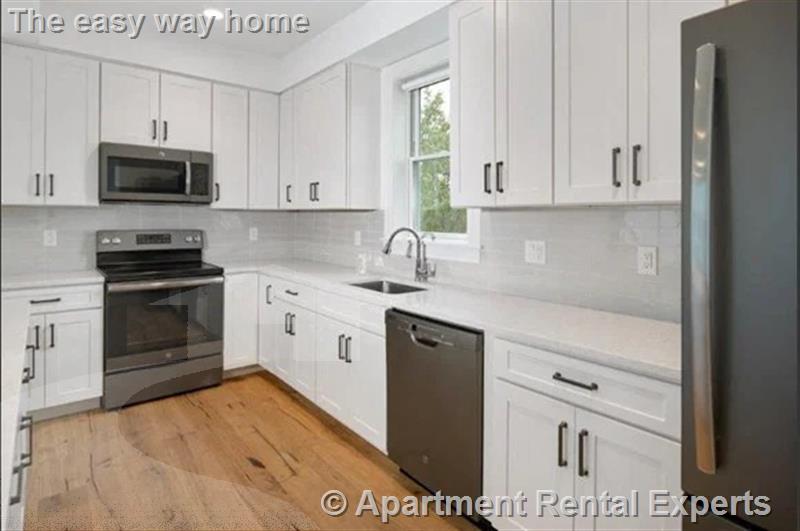 22 Magazine St, Central Square